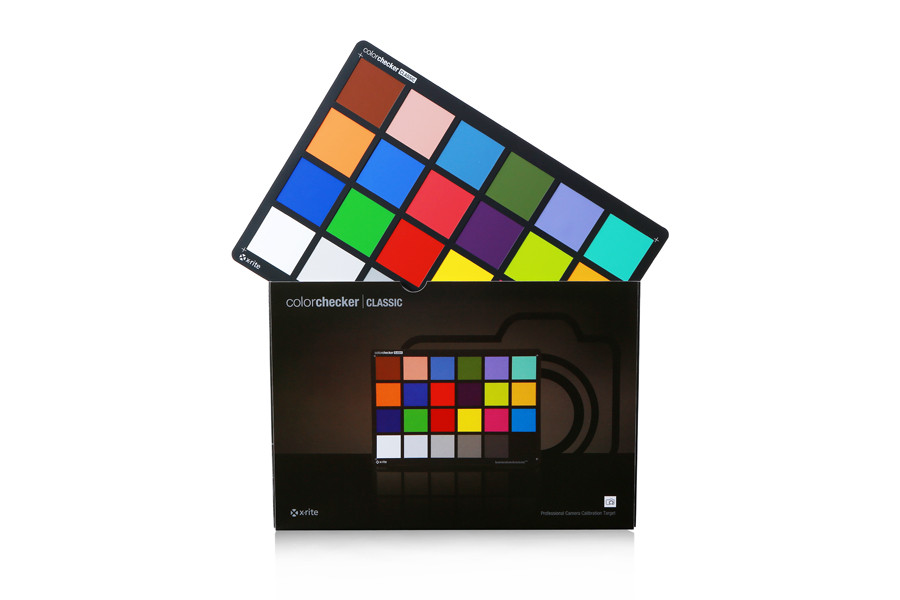 X-rite 24 Color Check Color Chart Color Rendition Chart of 24 squares of painted samples