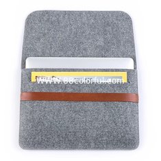 China Factory Price 11inch 13inch Felt Laptop Sleeve Bag Lightweight Leather Bags for Macbook pro air.A4 size. supplier