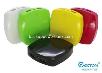 China Travel Handheld 9000mAh Fast 2A charging Backup Power Bank for iPhone / Tablet supplier