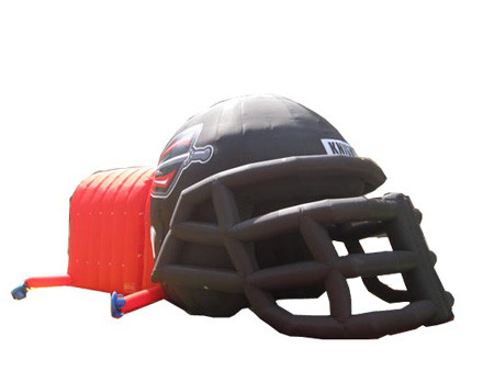 Inflatable helmet tunnel
