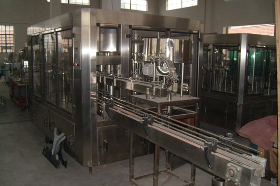 China Factory price small juice filling machine supplier