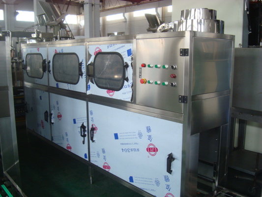 China 3 / 5 gallon / 20L bottle water washing filling capping equipment / plant / machine / system / line supplier