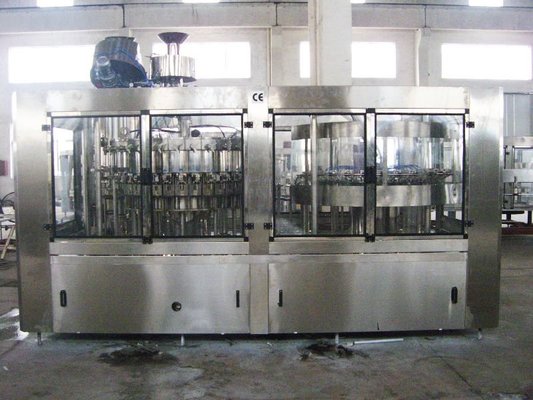 China Zhangjiagang plastic carbonated beverage bottling machine for spirits supplier