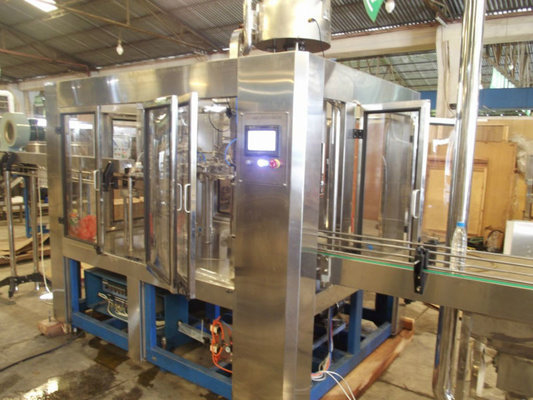 China wine bottling machine supplier