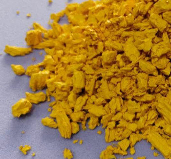 China 18% EVA Carrier Yellow Color Sand 180 ℃ Heat For Suitcase Material supplier