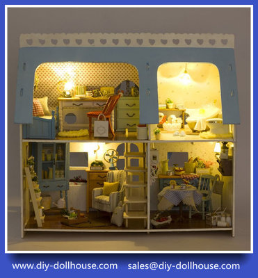 Diy wooden dollhouse mini glass dollhouse miniature room box model building cottage X009