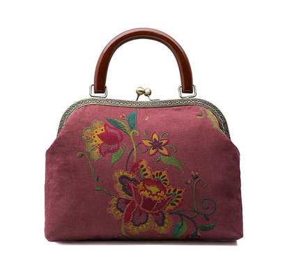 China Embroidery Daisy Purses &amp; handbag,Cosmetic bag,Clutch bag,Metal frame purse supplier