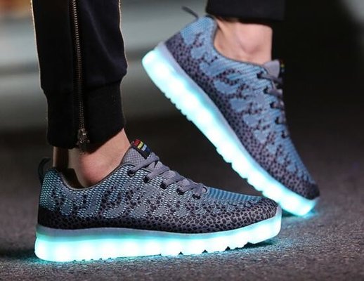 China Night Glow Neon LED Light Up Sneakers Comfortable For Running Jogging supplier