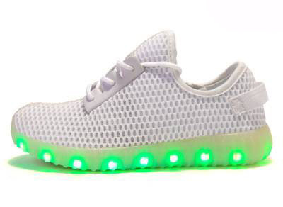 China Party Rechargeable LED Sneakers Color Changing Size Range 25 - 37 For Kid supplier
