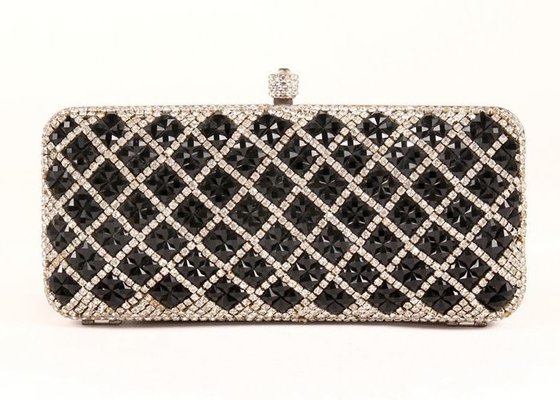 China Black Diamond Rhinestone Evening Bags Plaid Pattern And Velvet Lining For Dinner Party supplier