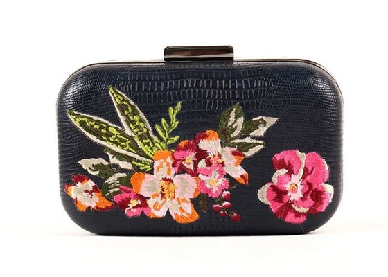 China Vintage Floral Embroidered Clutch Bag Pu Leather For Dinner Party supplier
