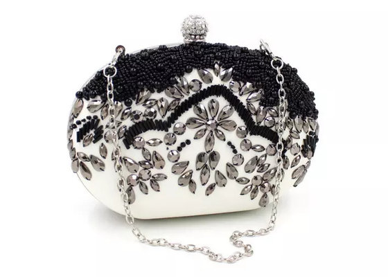 China Handmade Beads Embroidered Evening Bag Black And White With Pearl Diamond supplier