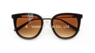China Round Metal Polarized Retro Unisex Sunglasses Multiple Color Options for Women Men Classic Vintage Sunglasses supplier