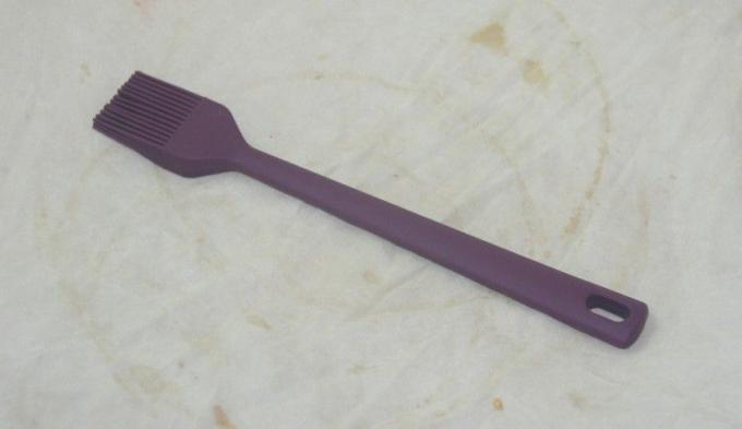 Eco-friendly Purple Silicone Kitchen Utensils , 100% Silicone Cooking Spoons