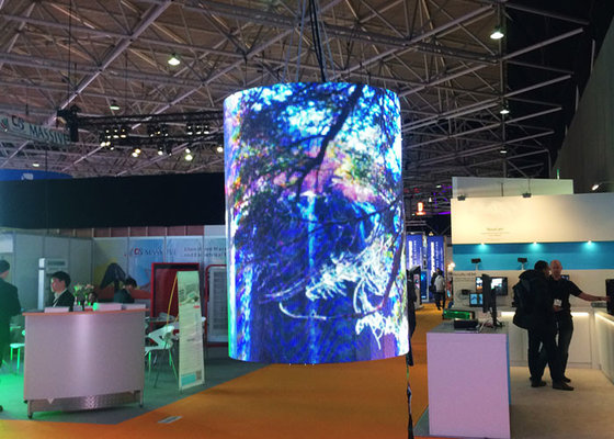 China P5.2 Curved LED Screen Indoor 360 Degree LED Display IP43 4000 Hz Refresh Rating supplier