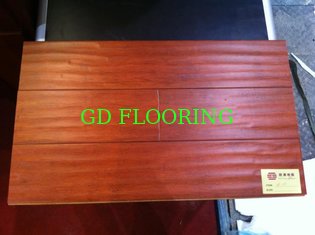 China hand-scraped solid wood surface flooring supplier