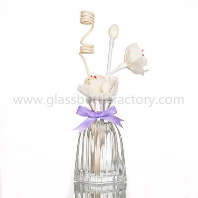 China 100ml Clear Aroma Glass Diffuser Bottle supplier