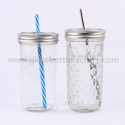 China 650ml Clear Glass Mason Jars With Lids And Straws supplier