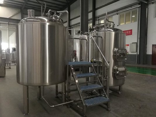 China 500 liter brewery micro brewery machine two or three vessels brewhouse system from jinan haolu Machinery Company supplier