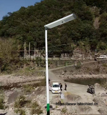 China HT-SS-A260 4000lm~5500lm all in one integrated solar led street light, luminarias solares todo en uno supplier