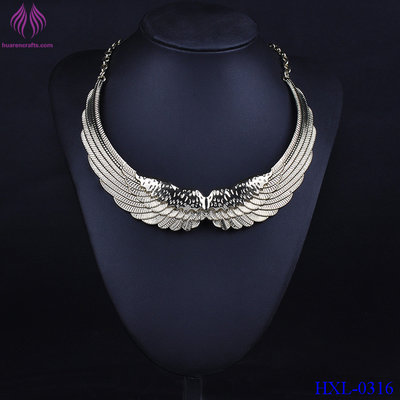 China Chain Vividly silver Wing Pendant Necklace Jewelry New Hot Sale supplier