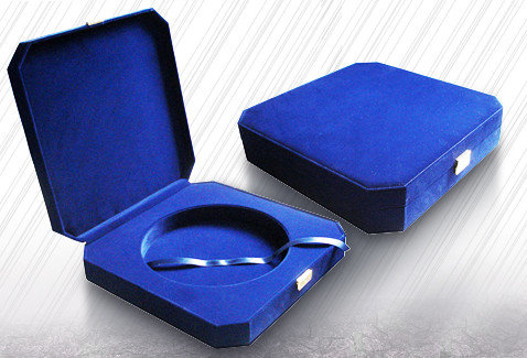 China Coin box jewelry velvet box supplier