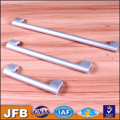 China Foggy silver color 224MM holes distance aluminum cabinet and wardrobe metal handles supplier