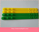 fashion promotion silicone bracelet with button