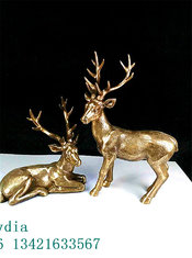 China Animal Files Spotted Deer  Axis Deer in Find Bronze Finish Designed for Anime Collectors supplier