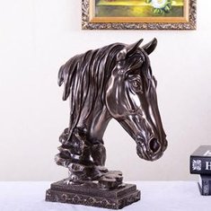 China Horse head, lion king and other ornaments coated in bronze, brass and metal-alloy  appearance of brass supplier