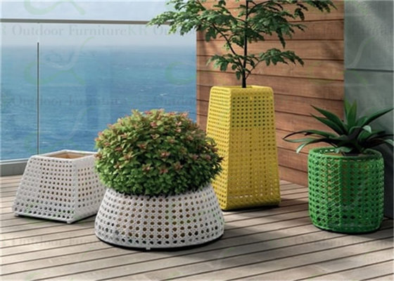 Patio Decoration Wicker Planter Trapezoid Rattan Pot for Balcony/Lawn/Yard/Garden