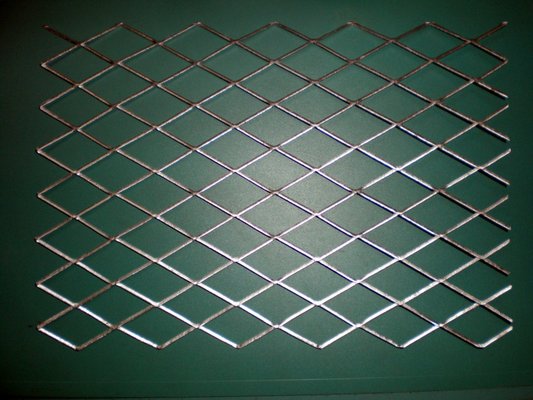 hot products fine fence expanded mild steel sheet(ISO9001