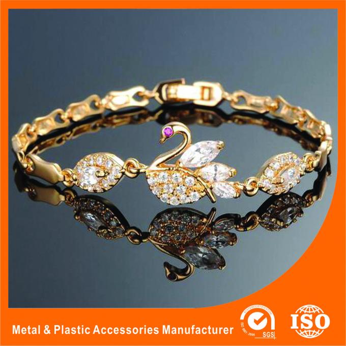 Unique Swan Shaped Fashion Metal Friendship Bracelets With Crystal Diamond