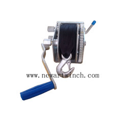 China 10:1/5:1/1:1 1000kg 3 Speed Dacromet Boat Trailer Hand Winch With Strap supplier