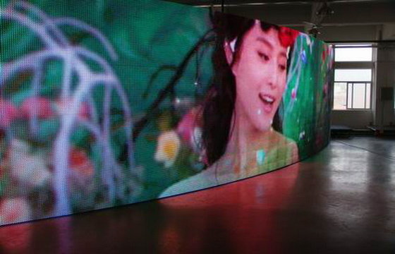 China Water Proof Super Soft Rental Led Display 8000 Nits For Theater supplier