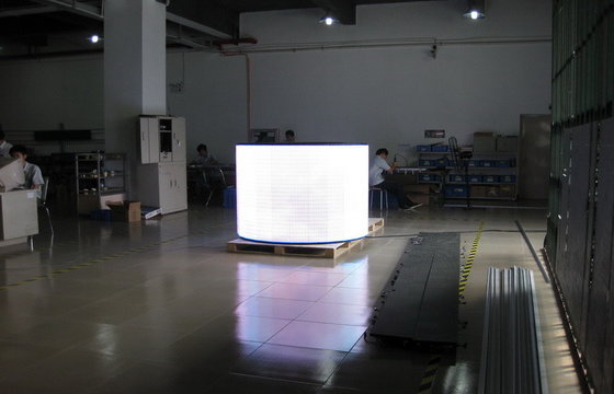China Energy Saving SMD Curved LED Screen Display Outdoor 360 degrees LED Display supplier