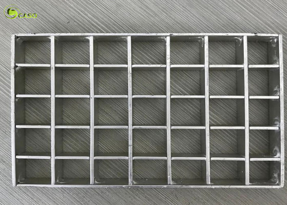 China 5mm Thickness Flat Bar Pedestrian Hot Dipped Galvanized Steel Drainage Grating supplier