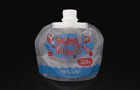 China Transparent Stand Up Spout Pouches For Liquid , 0.08*138*105mm supplier