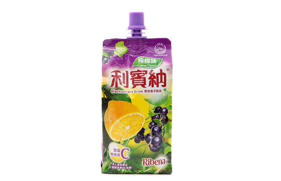 China Stand Up Beverage Packing Pouches Gravure Printing With Spout supplier