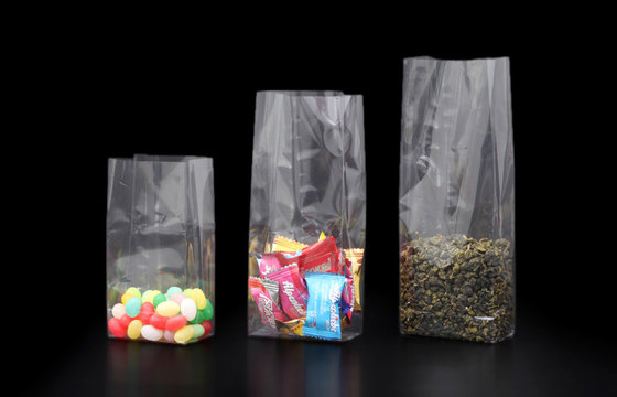 China Plastic packaging Block Bottom Bags with food grade / heat seal plastic bags supplier