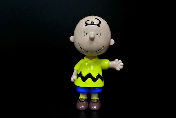 China Various Size Charlie Brown Toy Figures , Small Toy Figures Yellow / Blue Color supplier