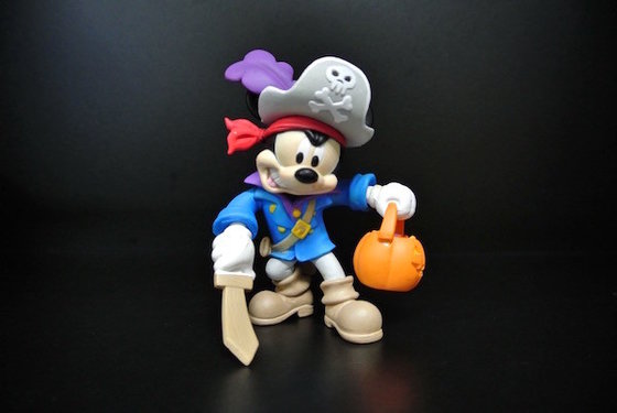 China Pirate Style Mickey Mouse Action Figure , Mickey Mouse Figurines Collectibles supplier