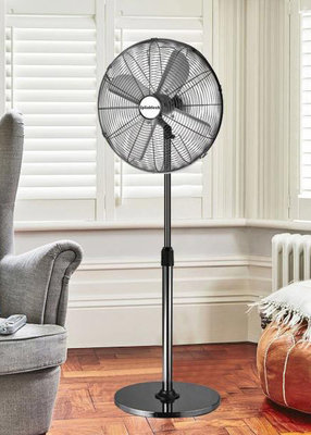 China 16&quot; Oscillating 4 Blade Electric Retro Floor Standing Fan Metal Brass style supplier
