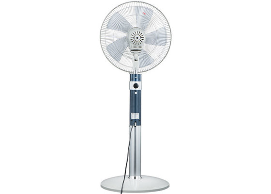 China 220 - 240 V Round Base Three Speeds Floor Standing Fan With Left And Right Oscillation supplier