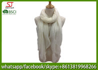 China factory direct supply crinkle white wrinkle spring summer thin scarf100*180cm 100% Polyester pashmina keep fashion