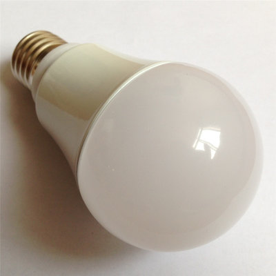 China White 9W Plastic Aluminum E27 Led Lamp A60 E27 / B22 For Residential supplier