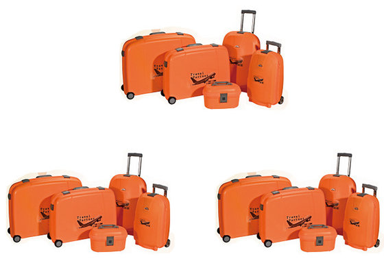 China Durable 5 Piece PP Suitcase Lightweight Carry On For Family Traveling And Trips supplier