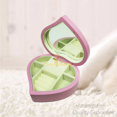 China Stylish Good Quality Heart Shaped Matte Pink Women Girls Jewelry Storage Display Chest Box , Personalized Logo Brand. supplier
