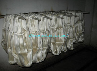China China Wholesale Raw Silk Fabric 100% Mulberry Spun Silk Yarn/100%silk yarn for fabric supplier