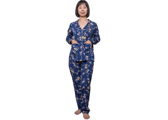 China Fashion Printed Satin Womens Matching Loungewear , Comfy Ladies Casual Pajama supplier